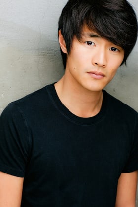 How tall is Christopher Larkin?